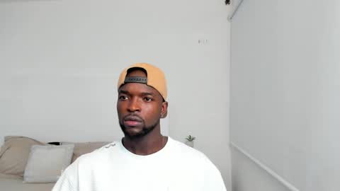 Snapshot of dylantaylor_1 chatting on 23, 2, 2025 Dylan Taylor online show from 23, 2, 2025