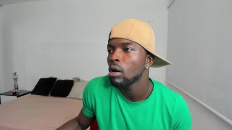 Snapshot of dylantaylor_1 chatting on 5, 3, 2025 Dylan Taylor online show from 5, 3, 2025