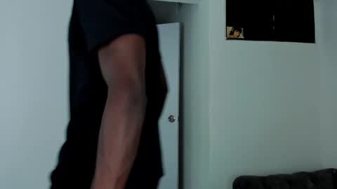 Snapshot of dylantaylor_1 chatting on 11, 9, 2025 Dylan Taylor online show from 11, 9, 2025