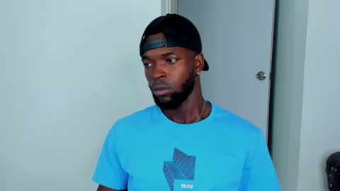 Snapshot of dylantaylor_1 chatting on 22, 9, 2025 Dylan Taylor online show from 22, 9, 2025