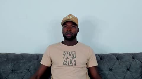 Snapshot of dylantaylor_1 chatting on 24, 10, 2025 Dylan Taylor online show from 24, 10, 2025