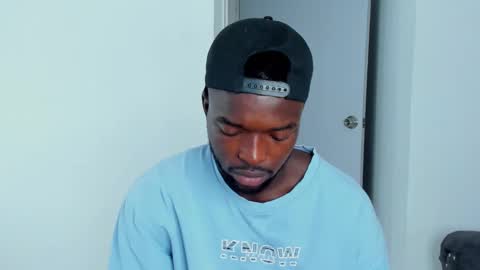 Snapshot of dylantaylor_1 chatting on 30, 10, 2025 Dylan Taylor online show from 30, 10, 2025