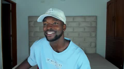 Snapshot of dylantaylor_1 chatting on 7, 11, 2025 Dylan Taylor online show from 7, 11, 2025