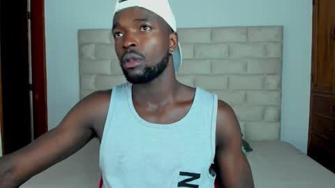 Snapshot of dylantaylor_1 chatting on 8, 11, 2025 Dylan Taylor online show from 8, 11, 2025