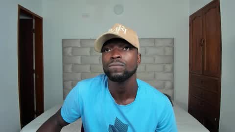 Snapshot of dylantaylor_1 chatting on 16, 11, 2025 Dylan Taylor online show from 16, 11, 2025