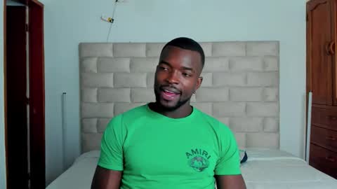 Snapshot of dylantaylor_1 chatting on 13, 12, 2025 Dylan Taylor online show from 13, 12, 2025