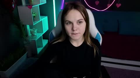 Snapshot of dyna_bae chatting on 18, 2, 2025 Dyna online show from 18, 2, 2025