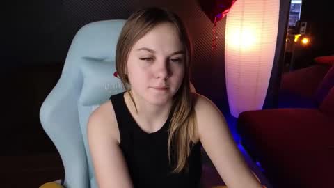 Snapshot of dyna_bae chatting on 11, 3, 2025 Dyna online show from 11, 3, 2025