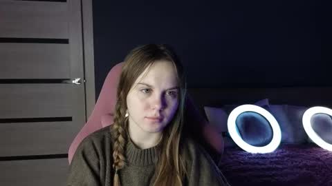 Snapshot of dyna_bae chatting on 5, 10, 2025 Dyna online show from 5, 10, 2025