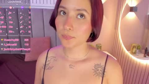 Snapshot of dyvis_22 chatting on 22, 12, 2024 Juana online show from 22, 12, 2024