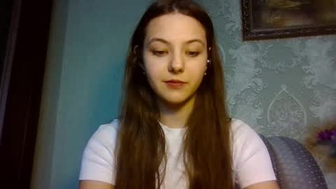 Yuni online show from 8, 3, 2026