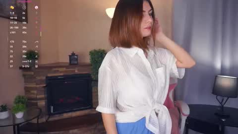 Snapshot of earthadobb chatting on 9, 9, 2025 Emma online show from 9, 9, 2025