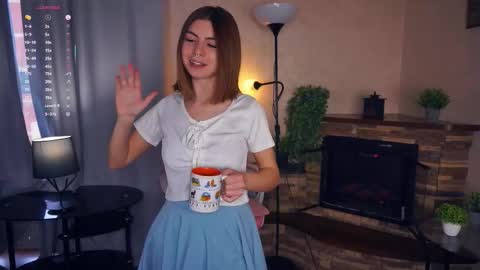 Snapshot of earthadobb chatting on 25, 9, 2025 Emma online show from 25, 9, 2025