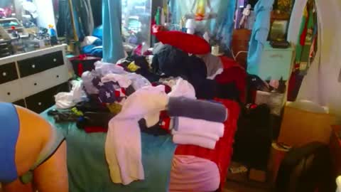 eastbayboy57 online show from 6, 4, 2026