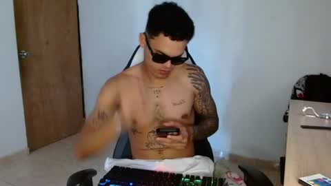 Snapshot of easy_money7777 chatting on 23, 6, 2026 easy_money7777 online show from 23, 6, 2026