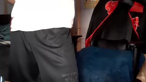 Snapshot of easybreezy20 chatting on 14, 12, 2024 TWITTER INSTAGRAM easybreezy20 ONLINE 1230 AM TO 7AM online show from 14, 12, 2024