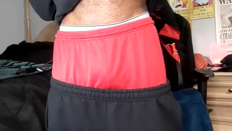 Snapshot of easybreezy20 chatting on 5, 1, 2025 TWITTER INSTAGRAM easybreezy20 ONLINE 1230 AM TO 7AM online show from 5, 1, 2025