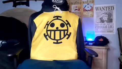 Snapshot of easybreezy20 chatting on 7, 3, 2025 TWITTER INSTAGRAM easybreezy20 ONLINE 1230 AM TO 7AM online show from 7, 3, 2025