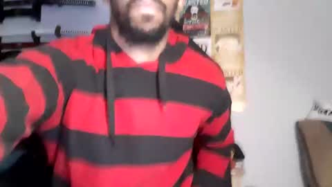 Snapshot of easybreezy20 chatting on 30, 11, 2025 TWITTER INSTAGRAM easybreezy20 ONLINE 1230 AM TO 7AM online show from 30, 11, 2025