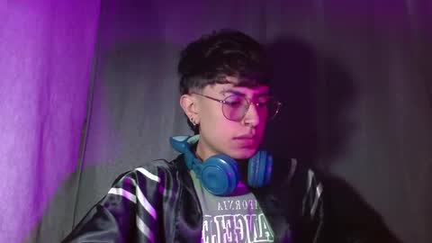 eather_luxury online show from 4, 1, 2025