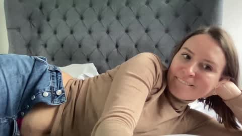 Snapshot of eatmypie69 chatting on 4, 12, 2024 Nadia Ferreira online show from 4, 12, 2024