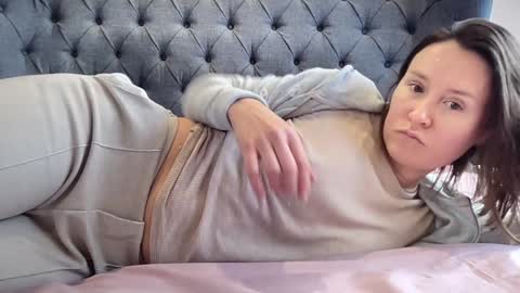 Snapshot of eatmypie69 chatting on 1, 12, 2025 Nadia Ferreira online show from 1, 12, 2025