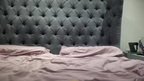 Snapshot of eatmypie69 chatting on 15, 12, 2025 Nadia Ferreira online show from 15, 12, 2025