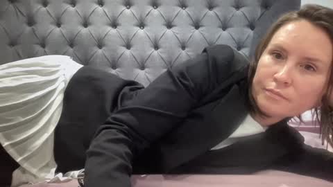 Snapshot of eatmypie69 chatting on 20, 12, 2025 Nadia Ferreira online show from 20, 12, 2025