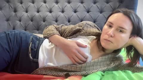 Snapshot of eatmypie69 chatting on 9, 1, 2026 Nadia Ferreira online show from 9, 1, 2026