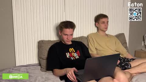 Snapshot of eaton_ chatting on 18, 10, 2025 eaton_ online show from 18, 10, 2025