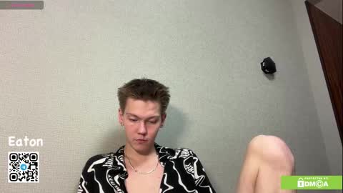 Snapshot of eaton_ chatting on 25, 10, 2025 eaton_ online show from 25, 10, 2025