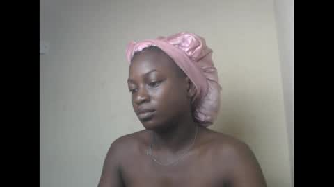 Snapshot of eatuupx chatting on 10, 1, 2025 eatuupx online show from 10, 1, 2025