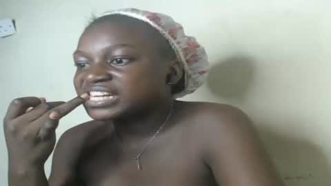 Snapshot of eatuupx chatting on 3, 2, 2025 eatuupx online show from 3, 2, 2025