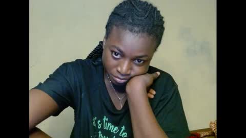 Snapshot of eatuupx chatting on 7, 3, 2025 eatuupx online show from 7, 3, 2025