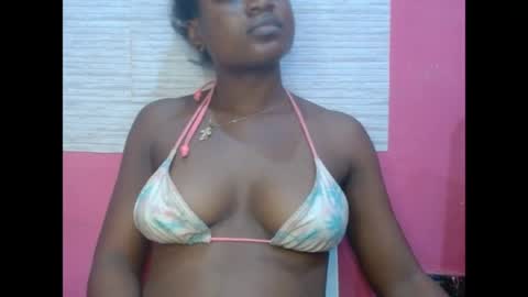 Snapshot of eatuupx chatting on 7, 5, 2026 eatuupx online show from 7, 5, 2026