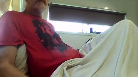 Snapshot of eatyou2022 chatting on 14, 11, 2025 eatyou2022 online show from 14, 11, 2025