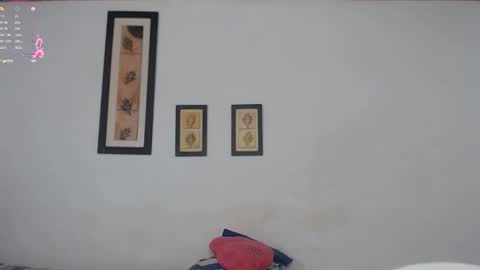 Laraand Drake online show from 11, 1, 2025