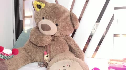 Snapshot of ebony_beautifull chatting on 3, 12, 2024 Luci online show from 3, 12, 2024