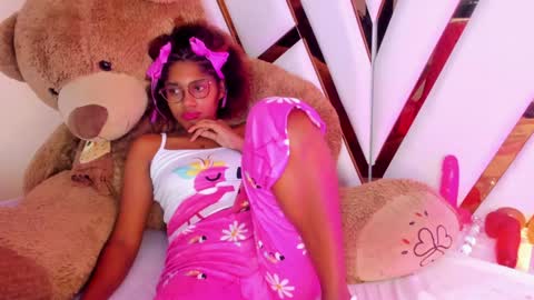 Snapshot of ebony_beautifull chatting on 30, 1, 2025 Luci online show from 30, 1, 2025