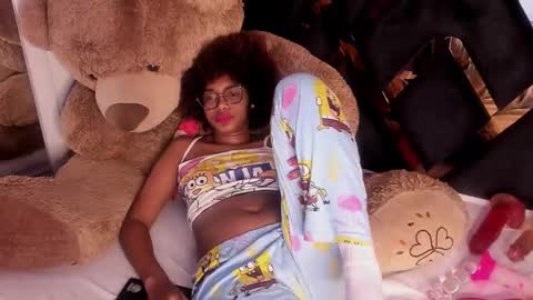Snapshot of ebony_beautifull chatting on 13, 2, 2025 Luci online show from 13, 2, 2025