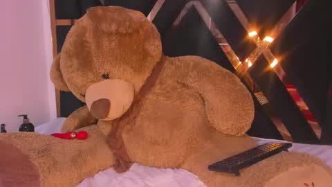 Snapshot of ebony_beautifull chatting on 26, 2, 2025 Luci online show from 26, 2, 2025