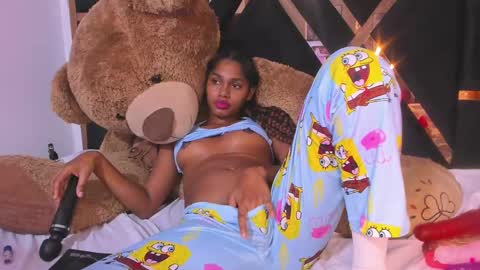 Snapshot of ebony_beautifull chatting on 1, 3, 2025 Luci online show from 1, 3, 2025