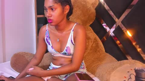 Snapshot of ebony_beautifull chatting on 2, 3, 2025 Luci online show from 2, 3, 2025
