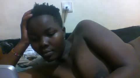 Snapshot of ebony_bryvanna chatting on 5, 11, 2025 ebony_bryvanna online show from 5, 11, 2025