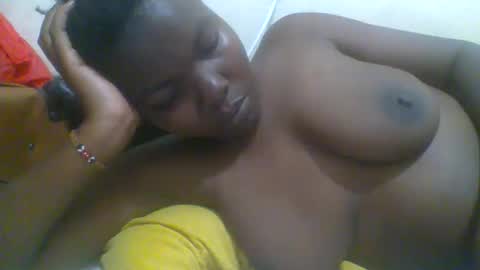 Snapshot of ebony_bryvanna chatting on 6, 11, 2025 ebony_bryvanna online show from 6, 11, 2025