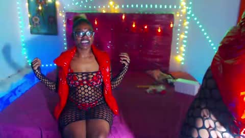 chayna smith online show from 2, 4, 2026