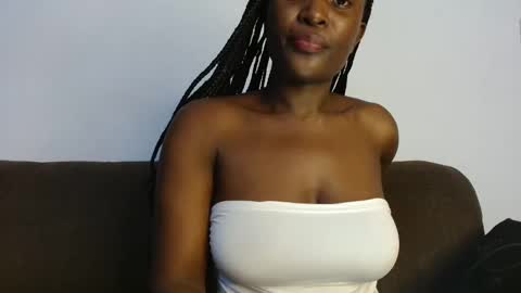 Snapshot of ebony_ghoddes chatting on 12, 10, 2025 ebony online show from 12, 10, 2025