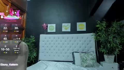 ebony_katterin online show from 15, 4, 2026