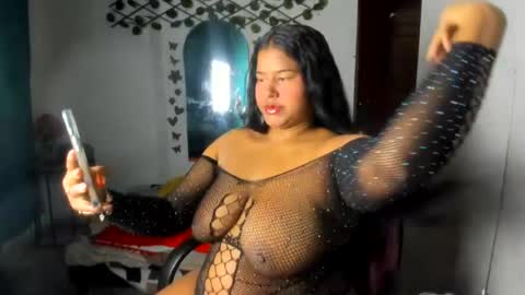 Snapshot of ebony_luna1 chatting on 10, 7, 2026 ebony_luna1 online show from 10, 7, 2026