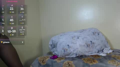 EBONY PETITE online show from 19, 10, 2025